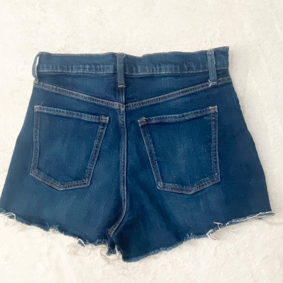 Old Navy High-Rise Distressed Blue Denim Shots and Black Cropped Top Size 6/S - Picture 6 of 16